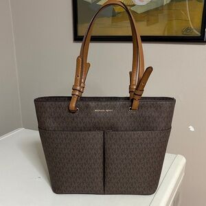 Michael Kors Signature Brown Tote